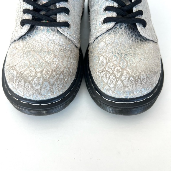 DR. MARTEN 1460 Pascal White Snake Suede Metallic Zip Ankle Boots Sz 12 (girls) - Picture 10 of 10
